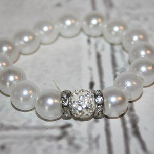 💎 Pearl & Rhinestone Bracelet · 7" · Glam Glow 🤍